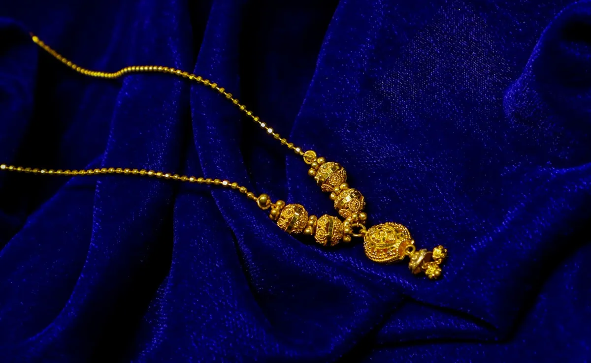 Insuring Jewelry, Fine Art, and Collections in Connecticut